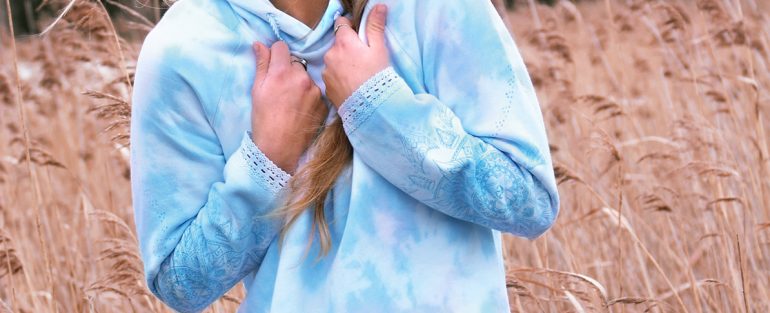 Hoodie wolkenblau