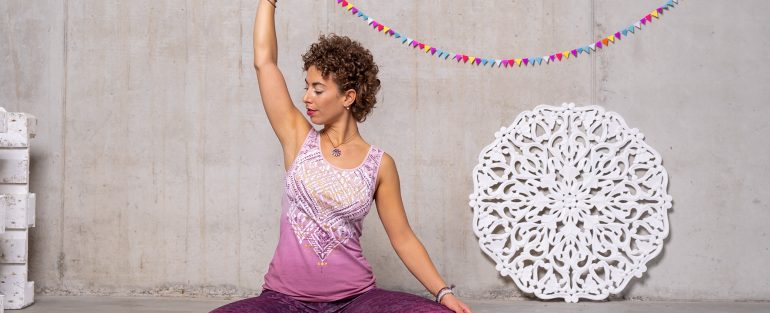 Yoga Top, Bakti amethyst