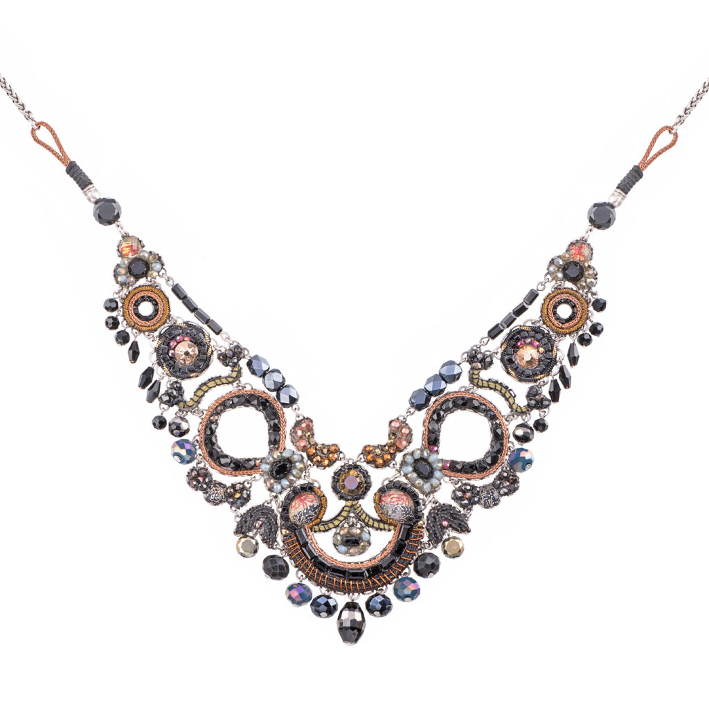Collier Black Eyes