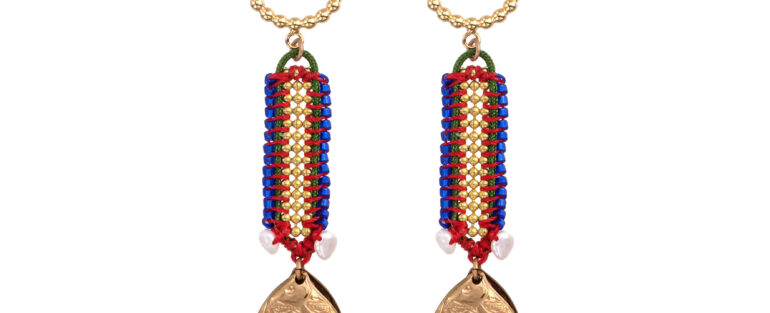 Ohrstecker Signature