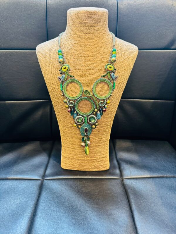 Collier Classic Vert