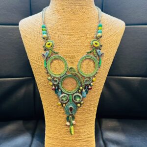 Collier Classic Vert